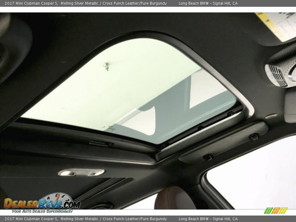 2017 Mini Clubman Cooper S Melting Silver Metallic / Cross Punch Leather/Pure Burgundy Photo #25