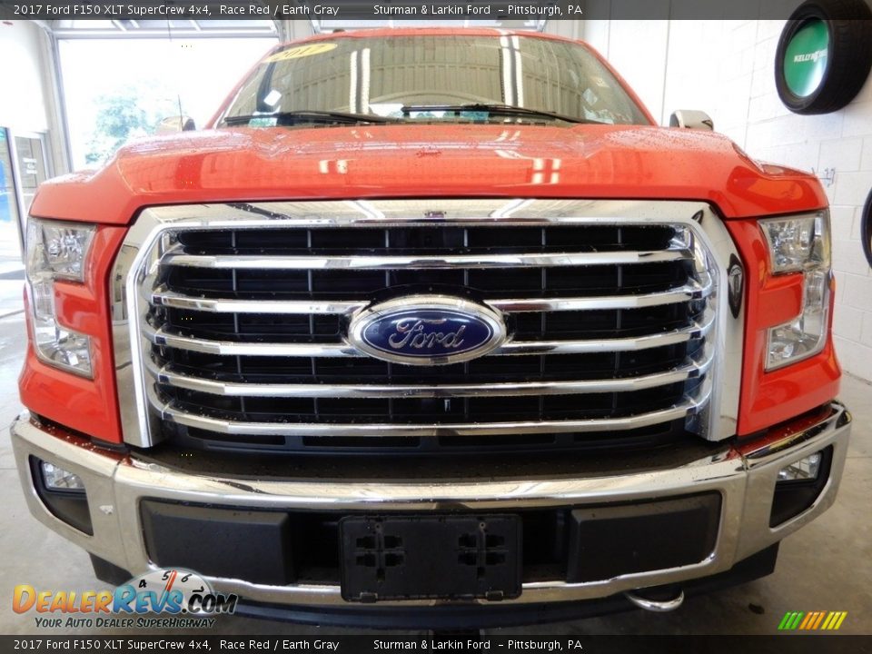 2017 Ford F150 XLT SuperCrew 4x4 Race Red / Earth Gray Photo #11
