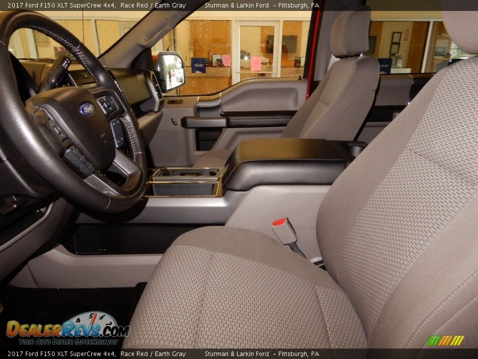 2017 Ford F150 XLT SuperCrew 4x4 Race Red / Earth Gray Photo #16