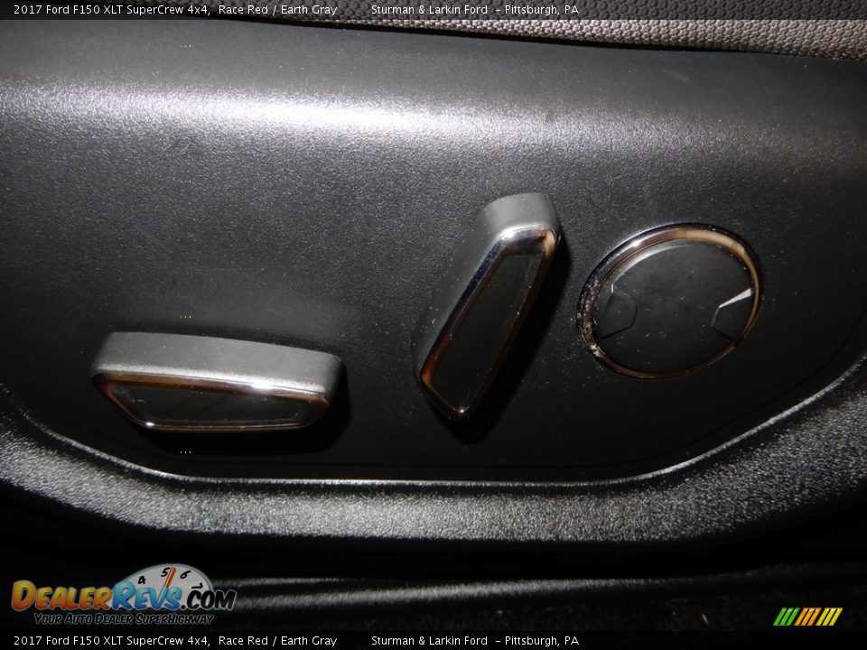 2017 Ford F150 XLT SuperCrew 4x4 Race Red / Earth Gray Photo #22