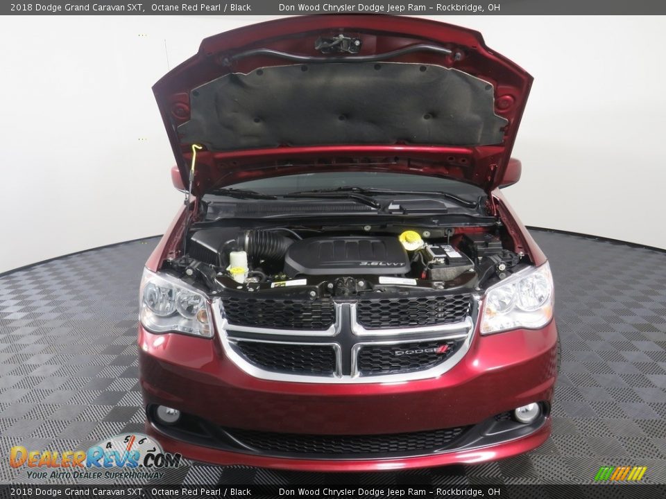 2018 Dodge Grand Caravan SXT Octane Red Pearl / Black Photo #6