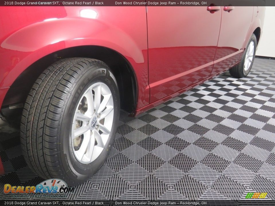 2018 Dodge Grand Caravan SXT Octane Red Pearl / Black Photo #9