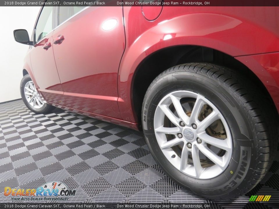 2018 Dodge Grand Caravan SXT Octane Red Pearl / Black Photo #10