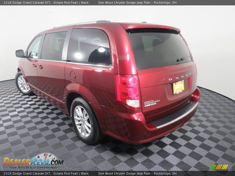2018 Dodge Grand Caravan SXT Octane Red Pearl / Black Photo #11