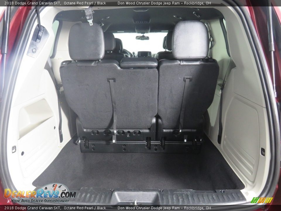 2018 Dodge Grand Caravan SXT Octane Red Pearl / Black Photo #14