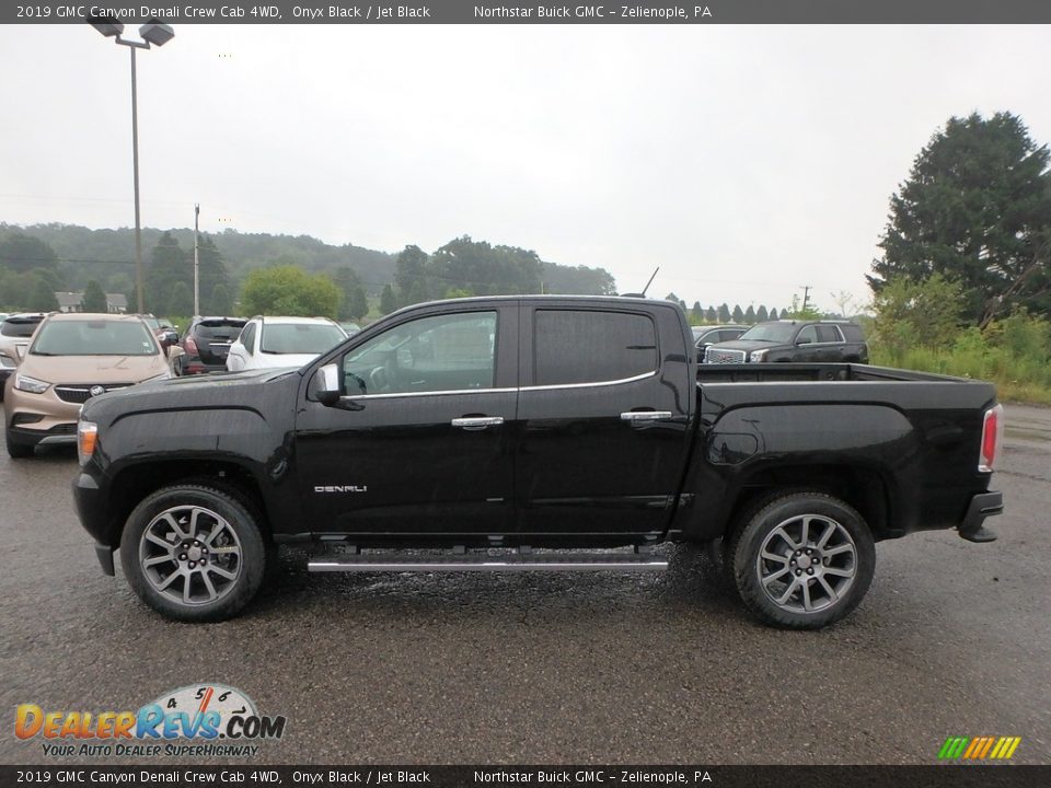 Onyx Black 2019 GMC Canyon Denali Crew Cab 4WD Photo #8