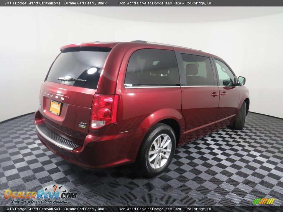 2018 Dodge Grand Caravan SXT Octane Red Pearl / Black Photo #18