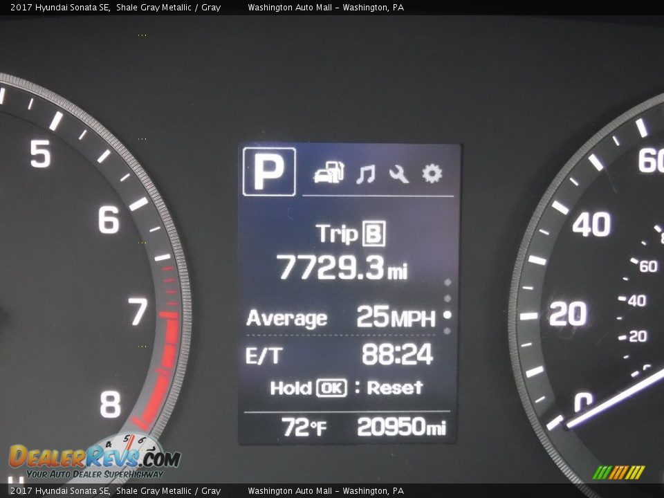 2017 Hyundai Sonata SE Shale Gray Metallic / Gray Photo #25