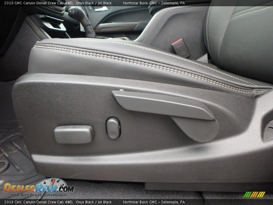 Front Seat of 2019 GMC Canyon Denali Crew Cab 4WD Photo #11