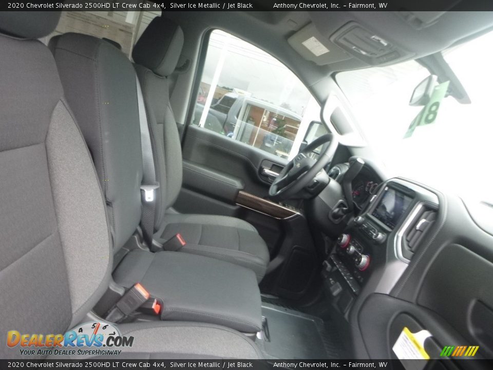 2020 Chevrolet Silverado 2500HD LT Crew Cab 4x4 Silver Ice Metallic / Jet Black Photo #12