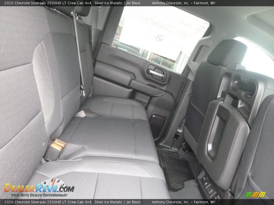 2020 Chevrolet Silverado 2500HD LT Crew Cab 4x4 Silver Ice Metallic / Jet Black Photo #14