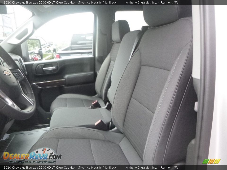2020 Chevrolet Silverado 2500HD LT Crew Cab 4x4 Silver Ice Metallic / Jet Black Photo #16