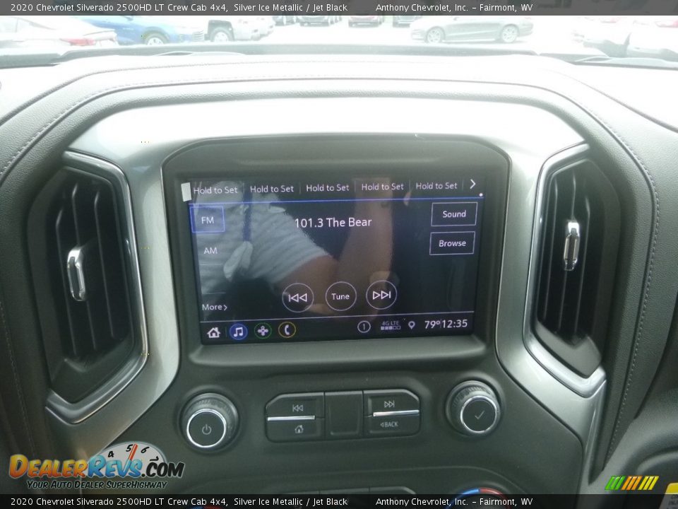 2020 Chevrolet Silverado 2500HD LT Crew Cab 4x4 Silver Ice Metallic / Jet Black Photo #19