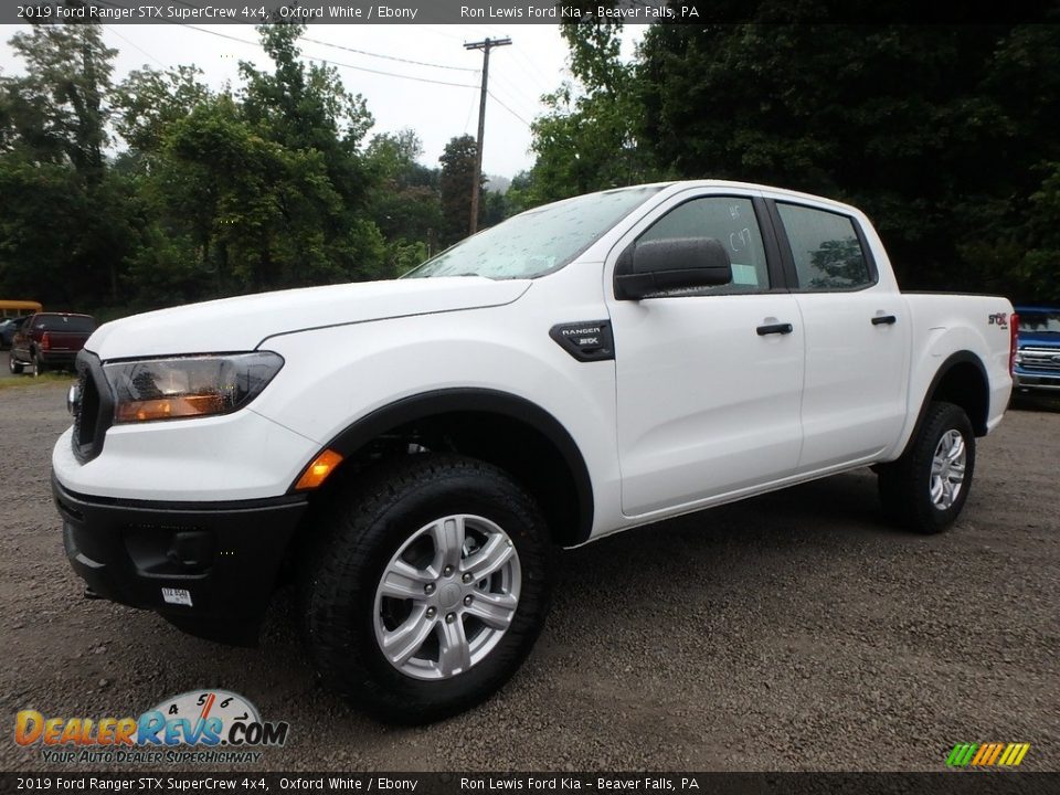 Front 3/4 View of 2019 Ford Ranger STX SuperCrew 4x4 Photo #6