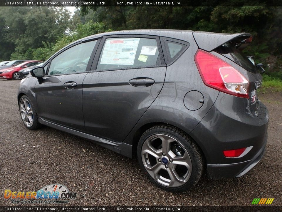 2019 Ford Fiesta ST Hatchback Magnetic / Charcoal Black Photo #5