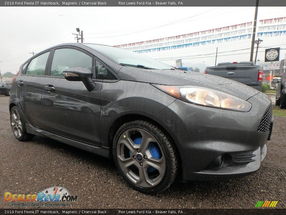 2019 Ford Fiesta ST Hatchback Magnetic / Charcoal Black Photo #10