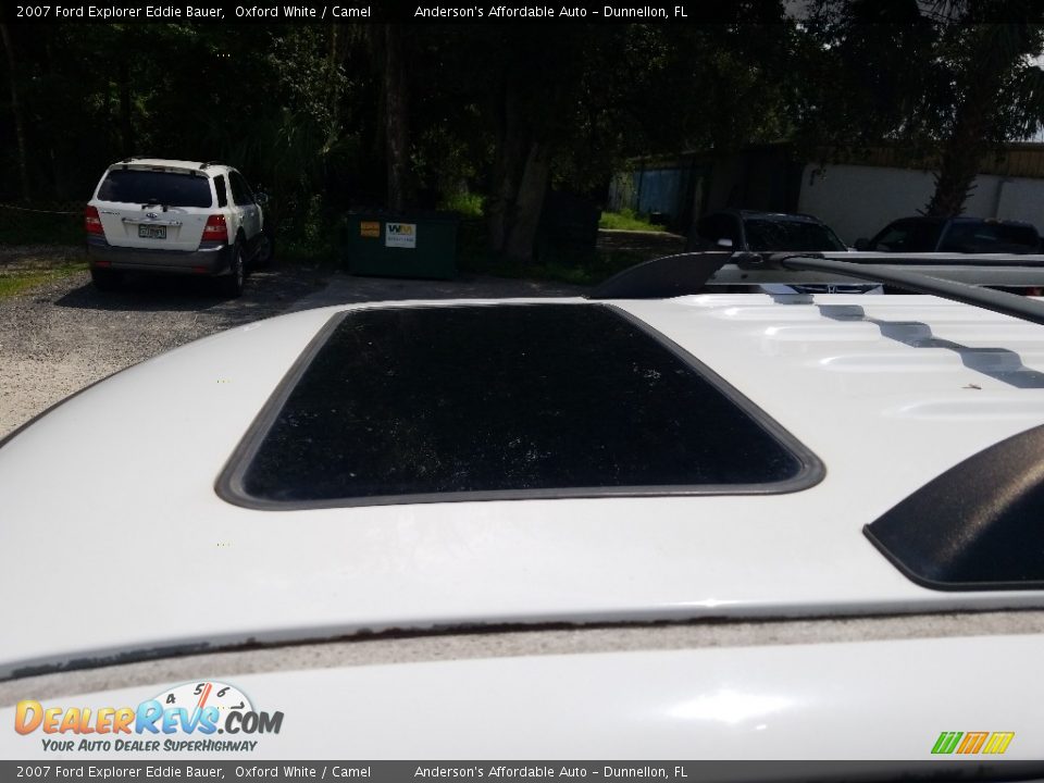 2007 Ford Explorer Eddie Bauer Oxford White / Camel Photo #17