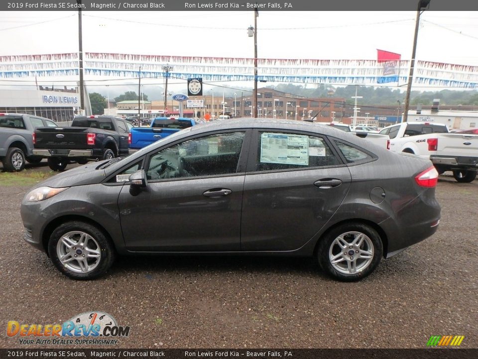 2019 Ford Fiesta SE Sedan Magnetic / Charcoal Black Photo #6