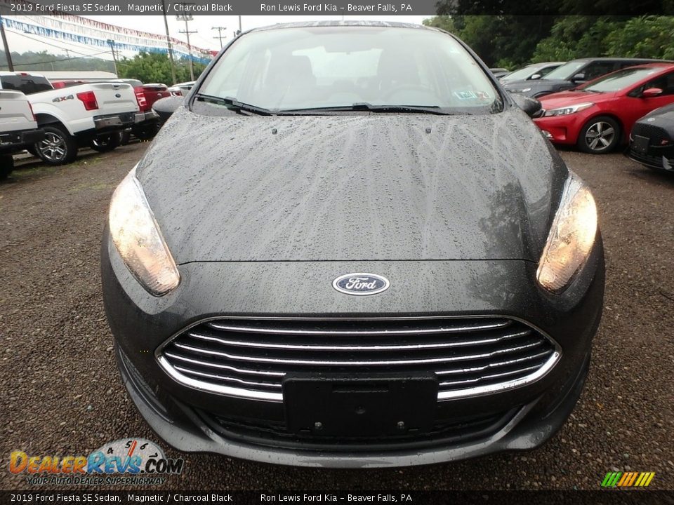 2019 Ford Fiesta SE Sedan Magnetic / Charcoal Black Photo #8