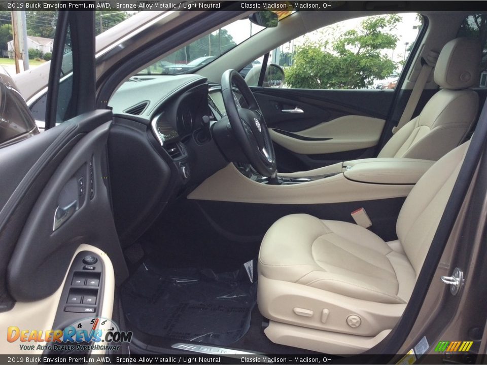 Front Seat of 2019 Buick Envision Premium AWD Photo #16