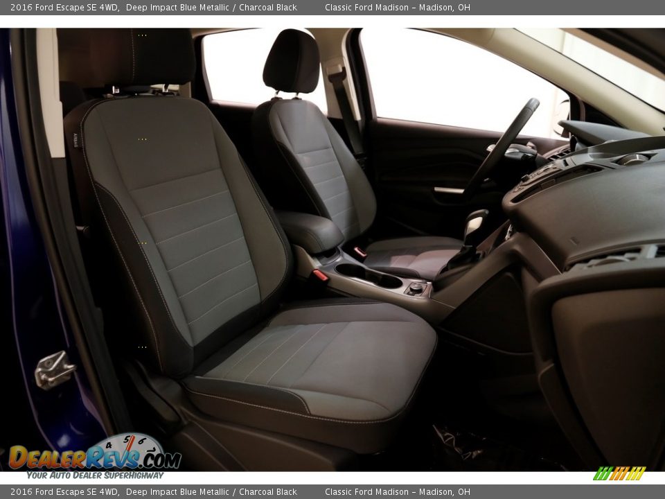 2016 Ford Escape SE 4WD Deep Impact Blue Metallic / Charcoal Black Photo #16