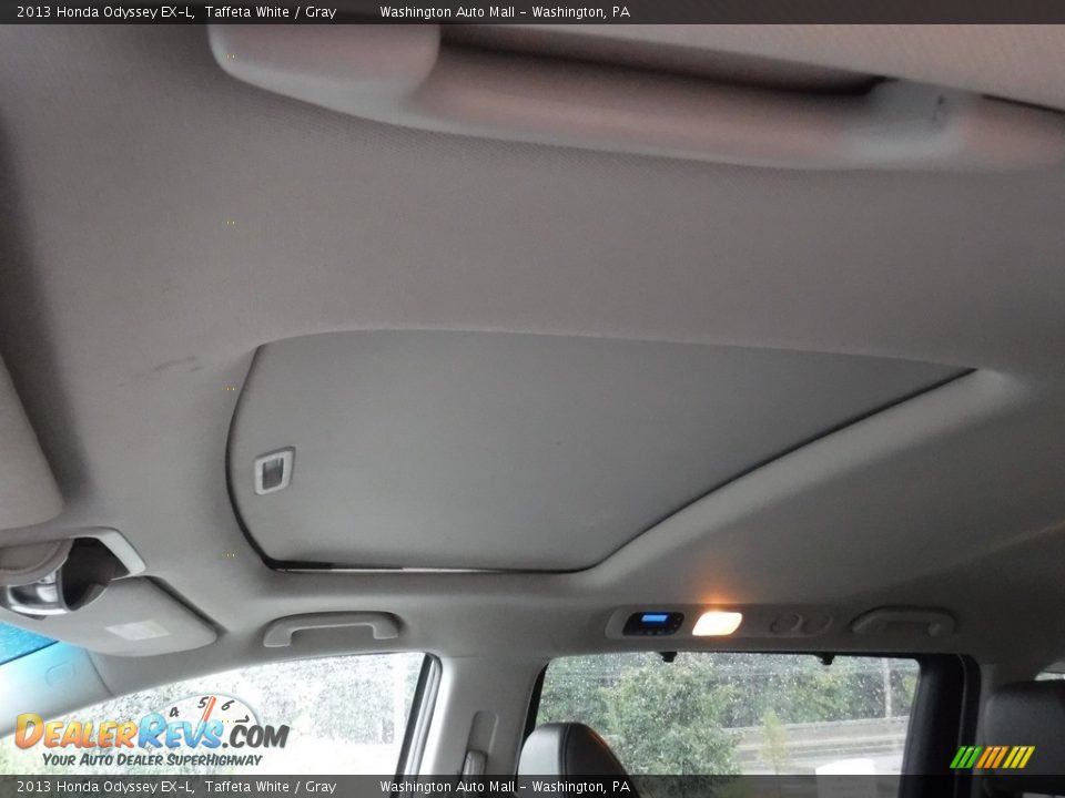 2013 Honda Odyssey EX-L Taffeta White / Gray Photo #10