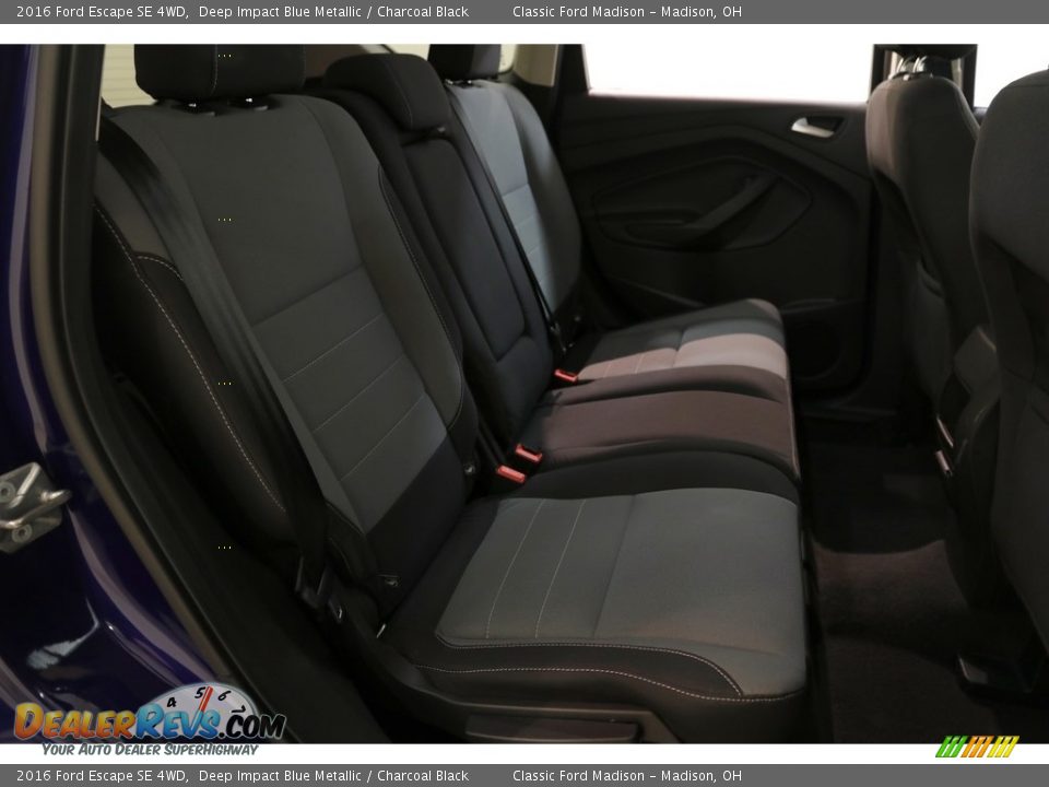 2016 Ford Escape SE 4WD Deep Impact Blue Metallic / Charcoal Black Photo #17