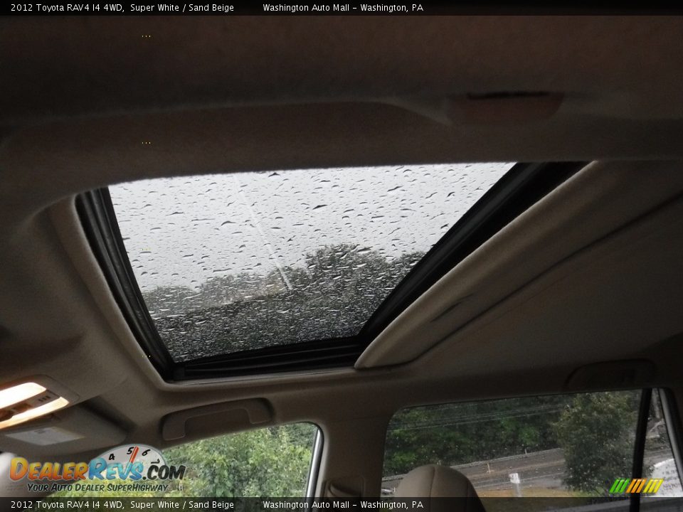 2012 Toyota RAV4 I4 4WD Super White / Sand Beige Photo #11