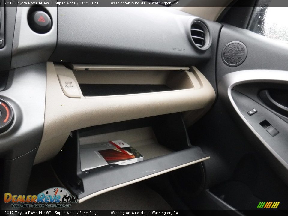 2012 Toyota RAV4 I4 4WD Super White / Sand Beige Photo #20