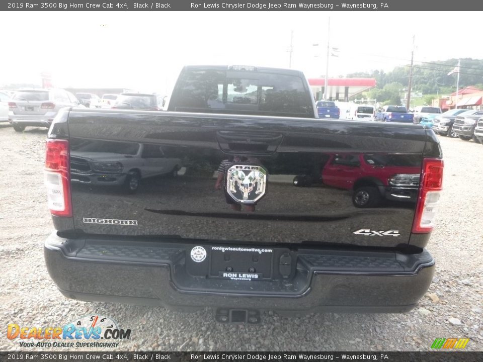 2019 Ram 3500 Big Horn Crew Cab 4x4 Black / Black Photo #4