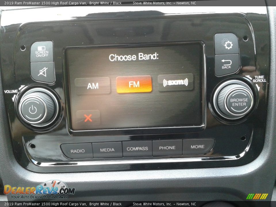 2019 Ram ProMaster 1500 High Roof Cargo Van Bright White / Black Photo #18