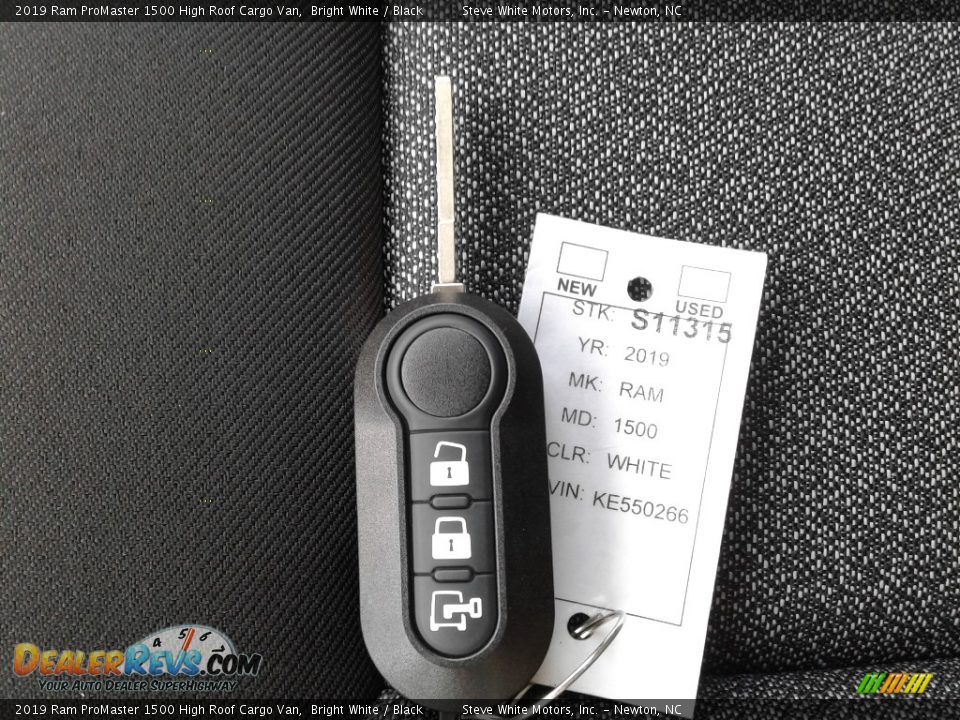 2019 Ram ProMaster 1500 High Roof Cargo Van Bright White / Black Photo #23