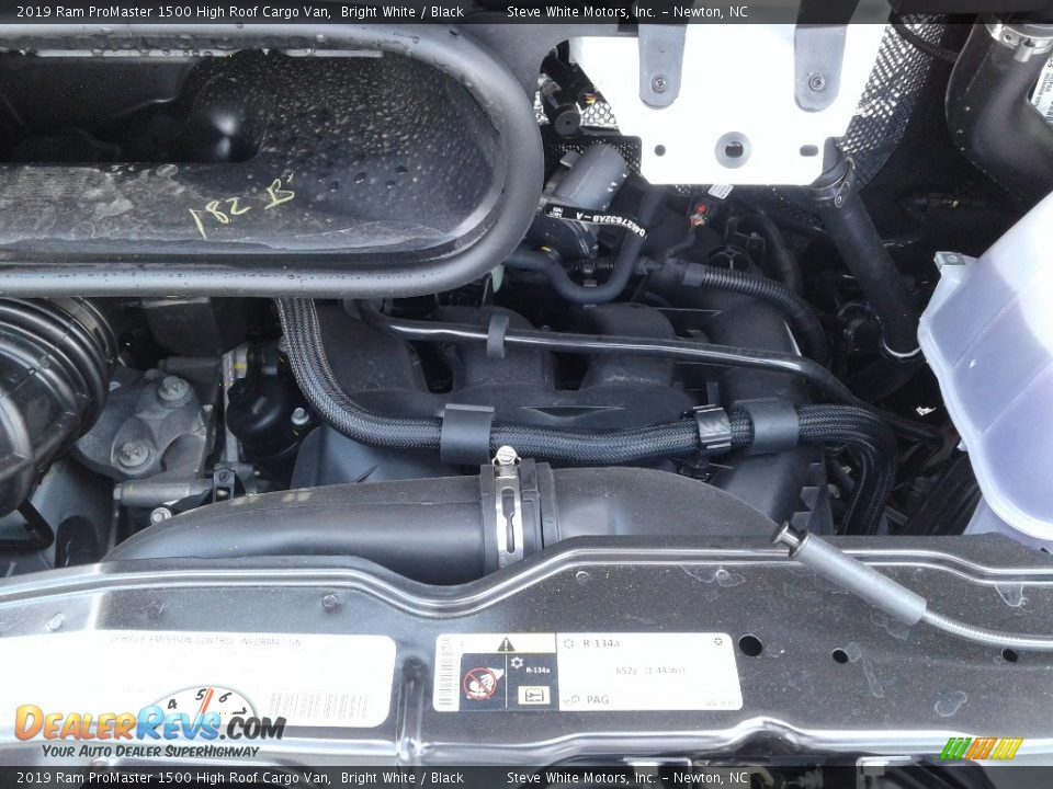 2019 Ram ProMaster 1500 High Roof Cargo Van Bright White / Black Photo #24