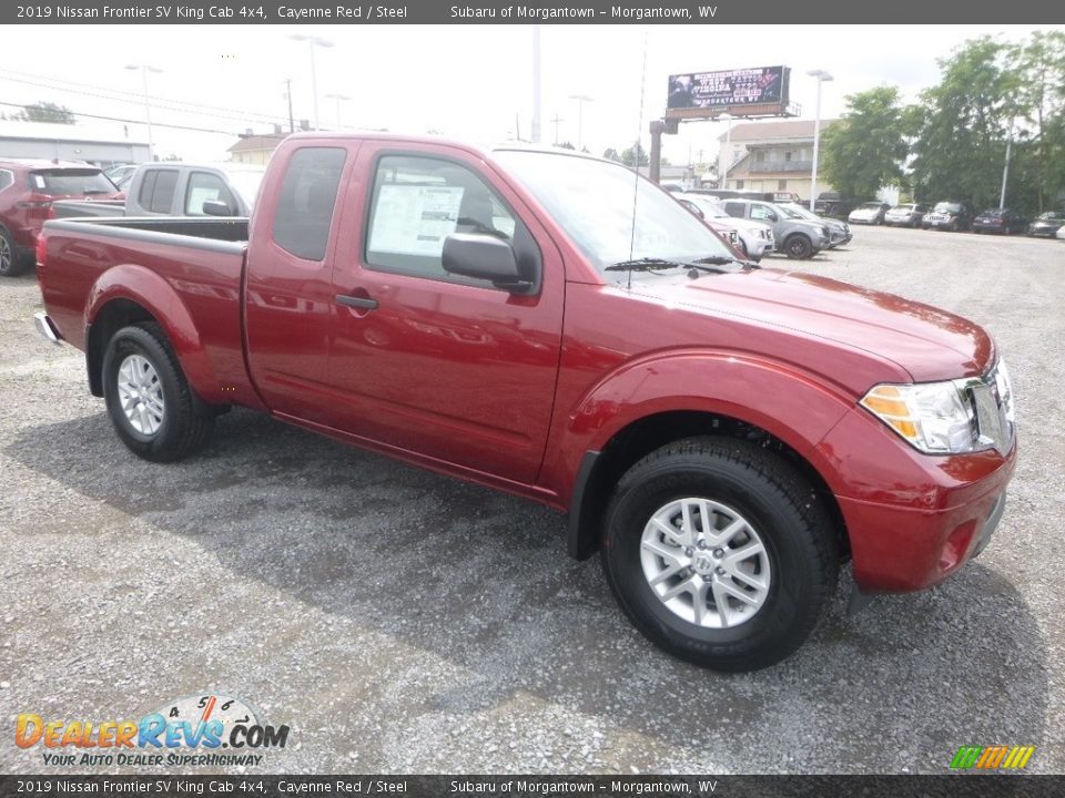 Front 3/4 View of 2019 Nissan Frontier SV King Cab 4x4 Photo #1