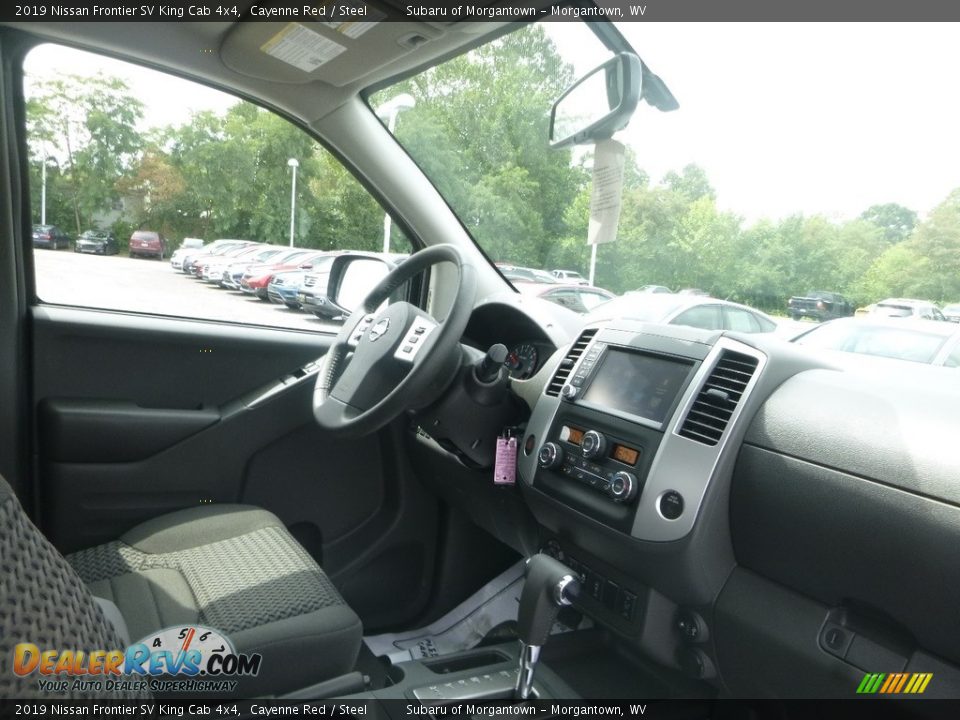 2019 Nissan Frontier SV King Cab 4x4 Cayenne Red / Steel Photo #11