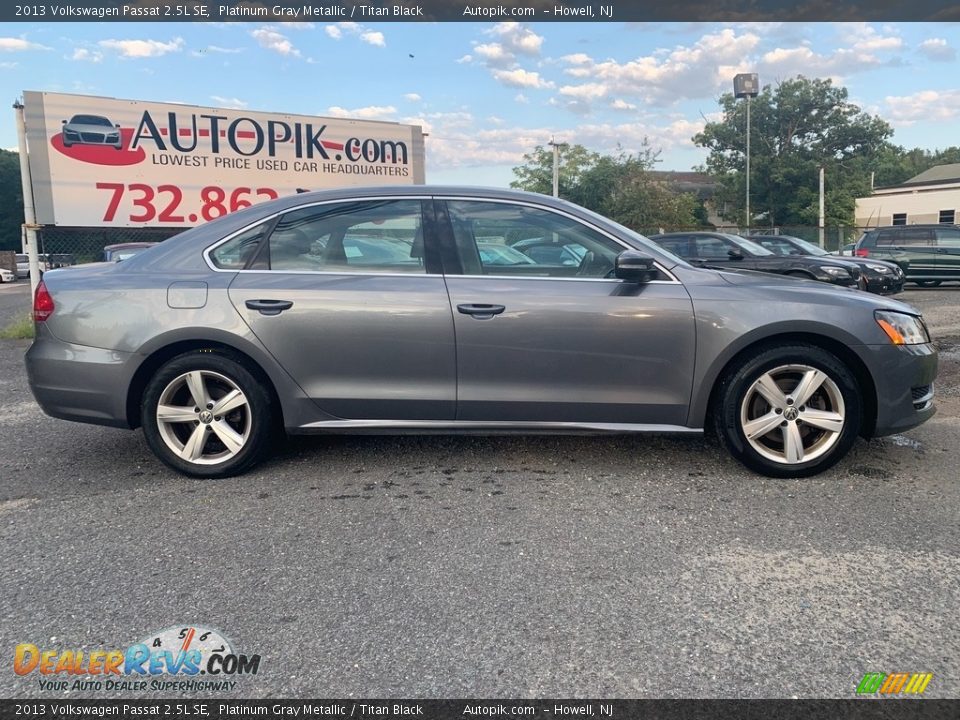2013 Volkswagen Passat 2.5L SE Platinum Gray Metallic / Titan Black Photo #1
