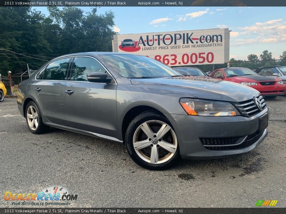 2013 Volkswagen Passat 2.5L SE Platinum Gray Metallic / Titan Black Photo #2