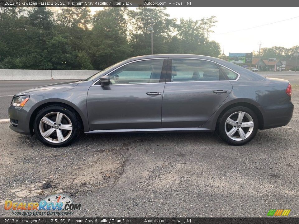2013 Volkswagen Passat 2.5L SE Platinum Gray Metallic / Titan Black Photo #6