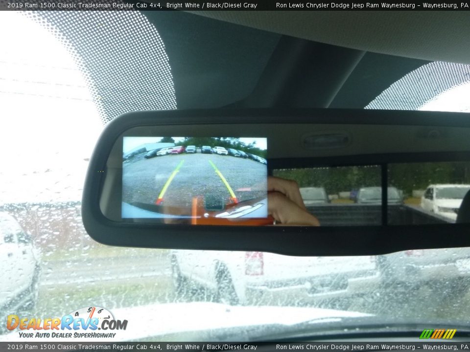 2019 Ram 1500 Classic Tradesman Regular Cab 4x4 Bright White / Black/Diesel Gray Photo #17