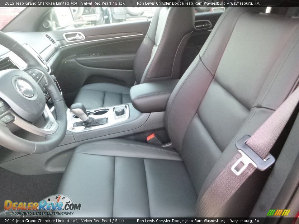 2019 Jeep Grand Cherokee Limited 4x4 Velvet Red Pearl / Black Photo #14