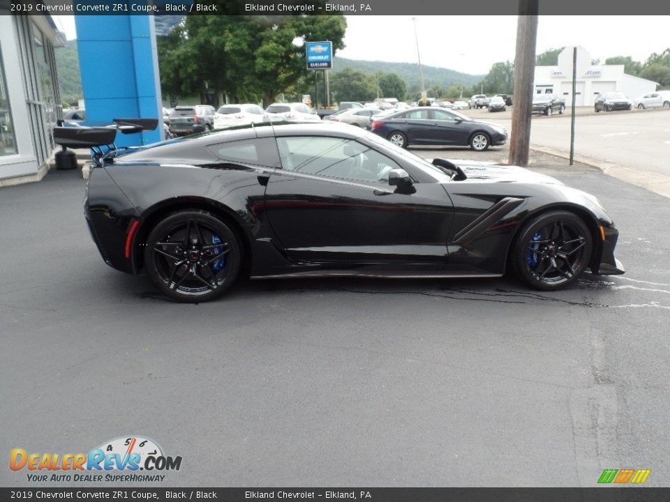 Black 2019 Chevrolet Corvette ZR1 Coupe Photo #12