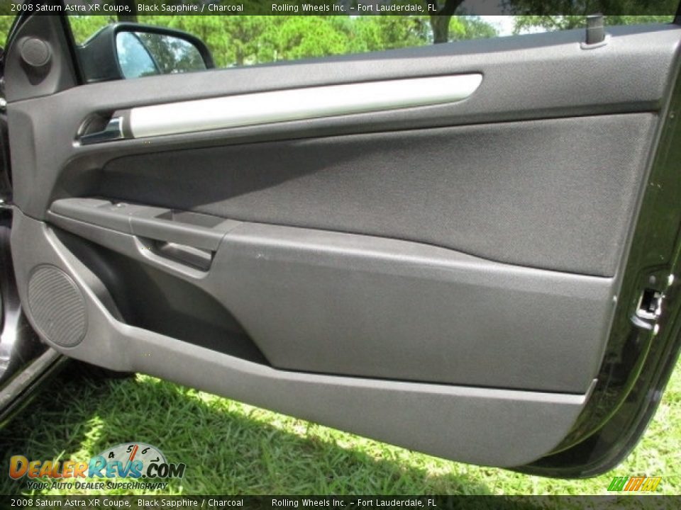 2008 Saturn Astra XR Coupe Black Sapphire / Charcoal Photo #29