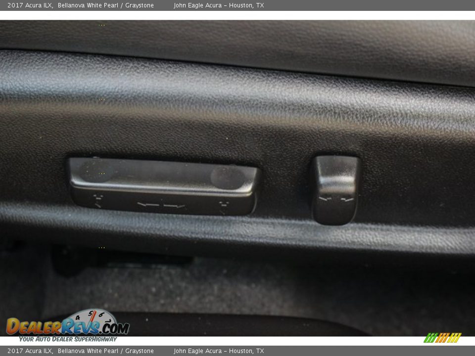 2017 Acura ILX Bellanova White Pearl / Graystone Photo #16