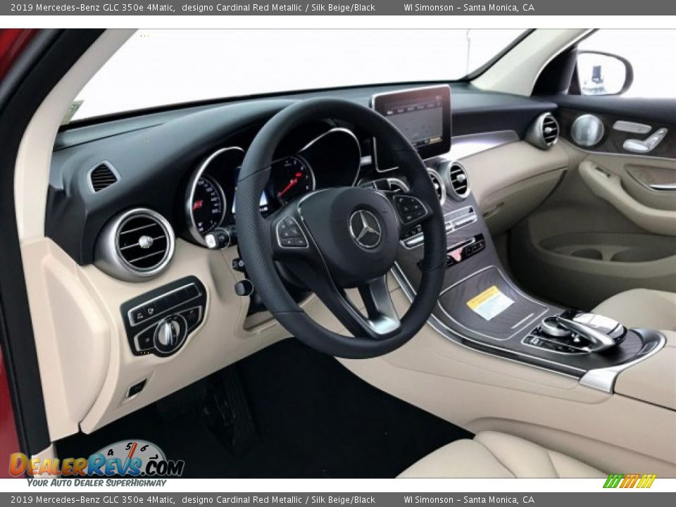 2019 Mercedes-Benz GLC 350e 4Matic designo Cardinal Red Metallic / Silk Beige/Black Photo #4