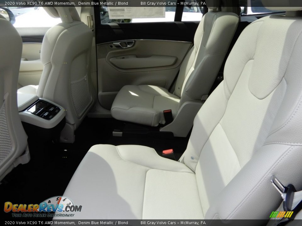Rear Seat of 2020 Volvo XC90 T6 AWD Momentum Photo #8