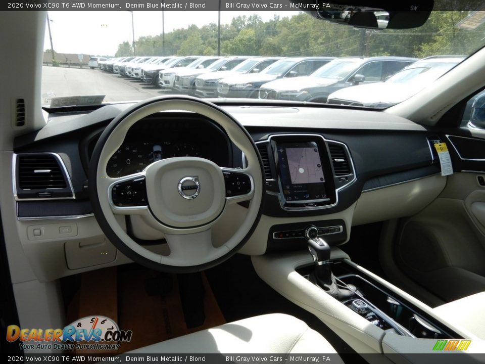 Dashboard of 2020 Volvo XC90 T6 AWD Momentum Photo #9