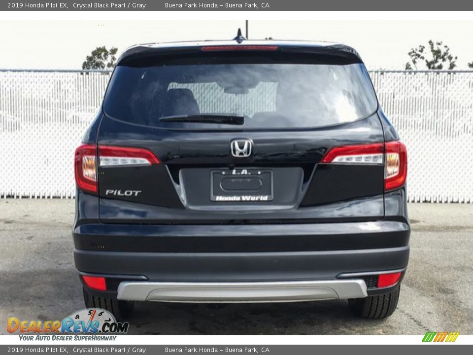 2019 Honda Pilot EX Crystal Black Pearl / Gray Photo #2