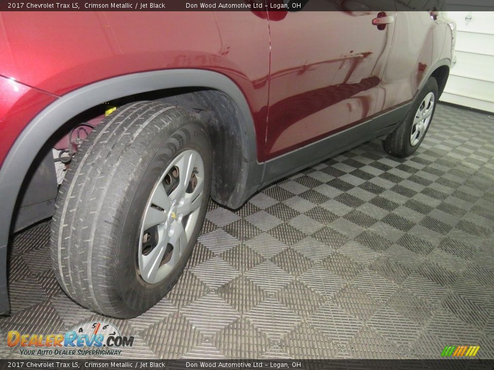 2017 Chevrolet Trax LS Crimson Metallic / Jet Black Photo #9