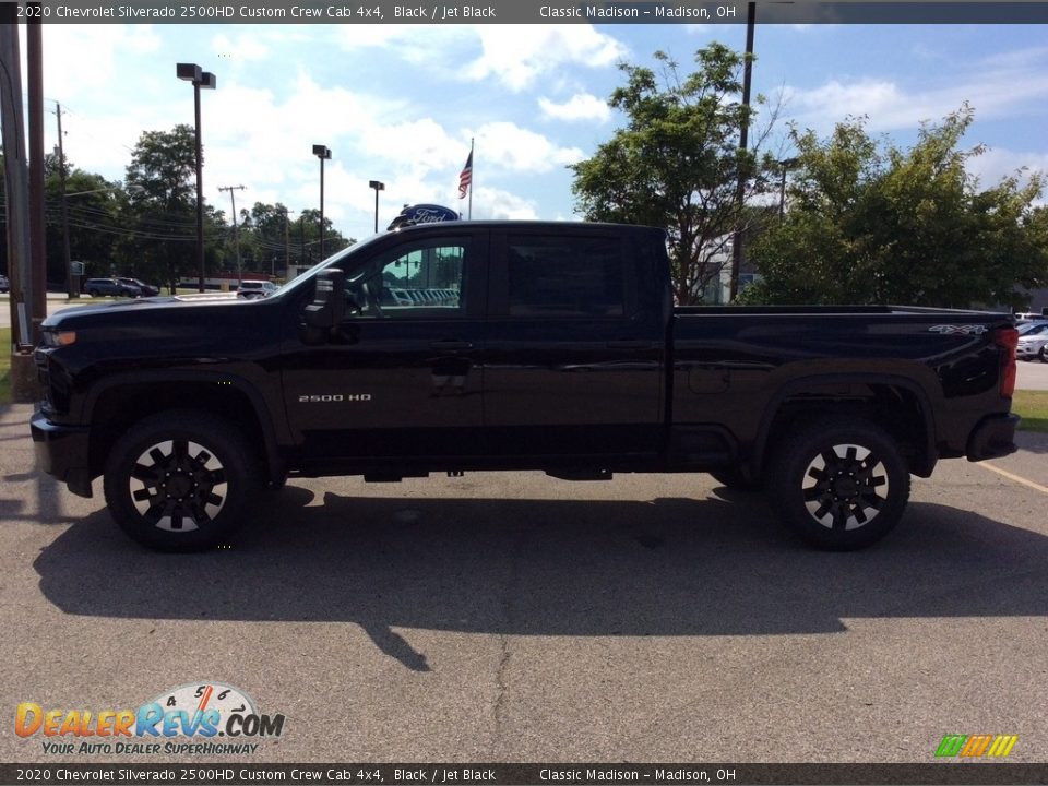 2020 Chevrolet Silverado 2500HD Custom Crew Cab 4x4 Black / Jet Black Photo #6