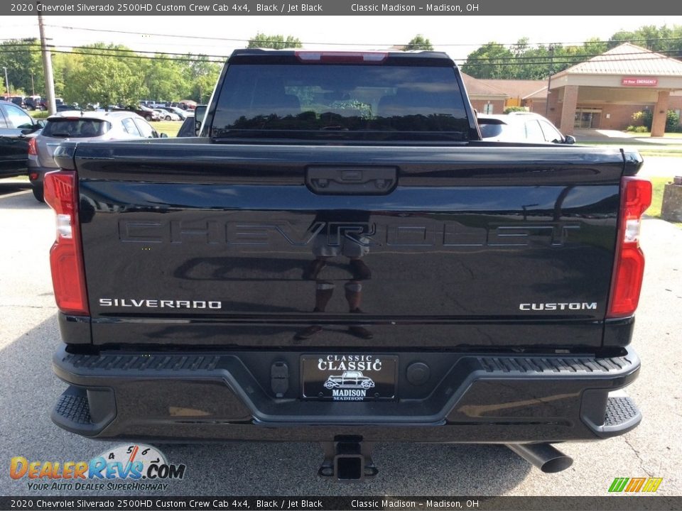2020 Chevrolet Silverado 2500HD Custom Crew Cab 4x4 Black / Jet Black Photo #8